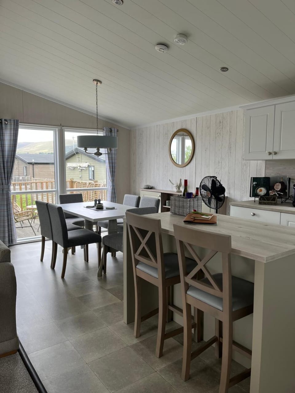 Edmonton Lodge Campground/ 
RV Resort in Ribble Valley District