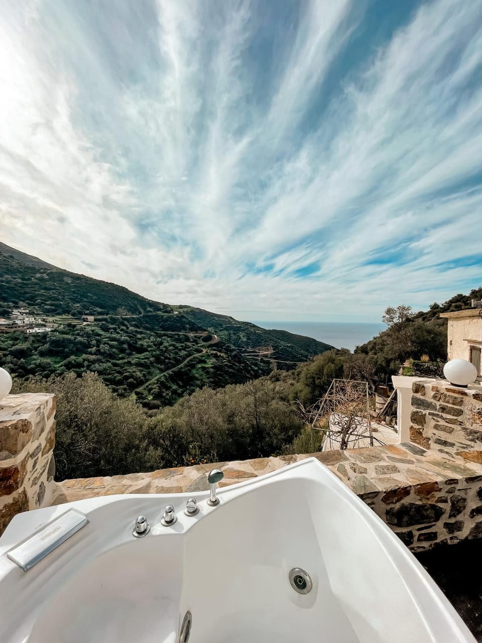 Lefteris Rooms Apartment in Crete