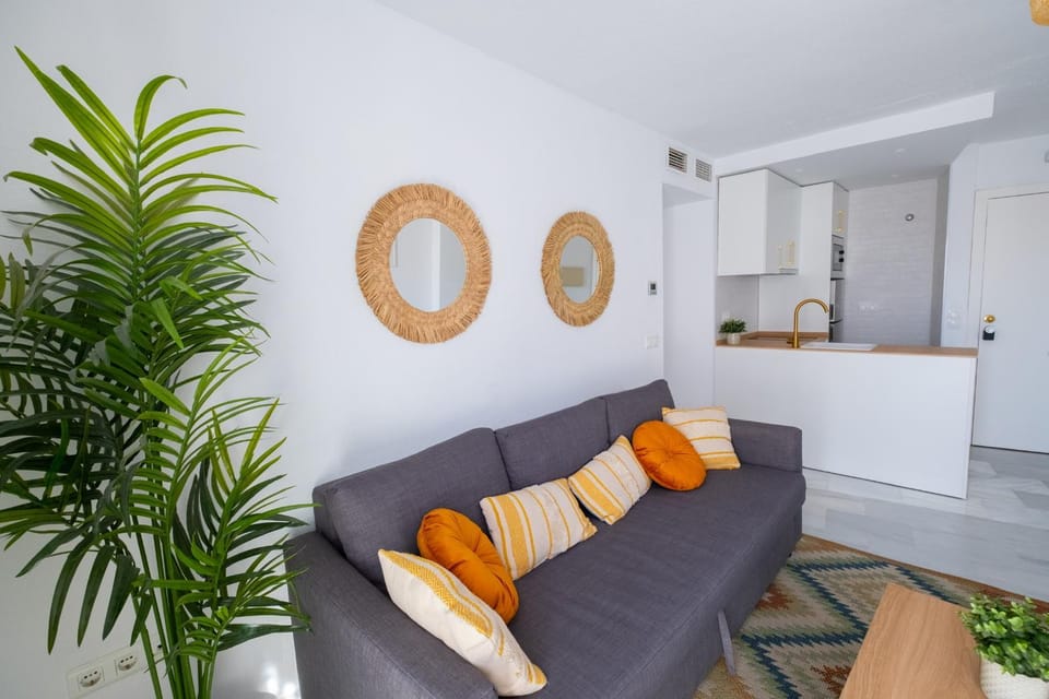 OLLETAS PARKING Apartment in Malaga