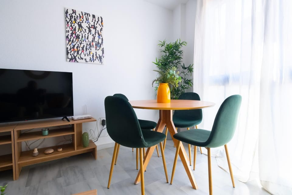 OLLETAS PARKING Apartment in Malaga