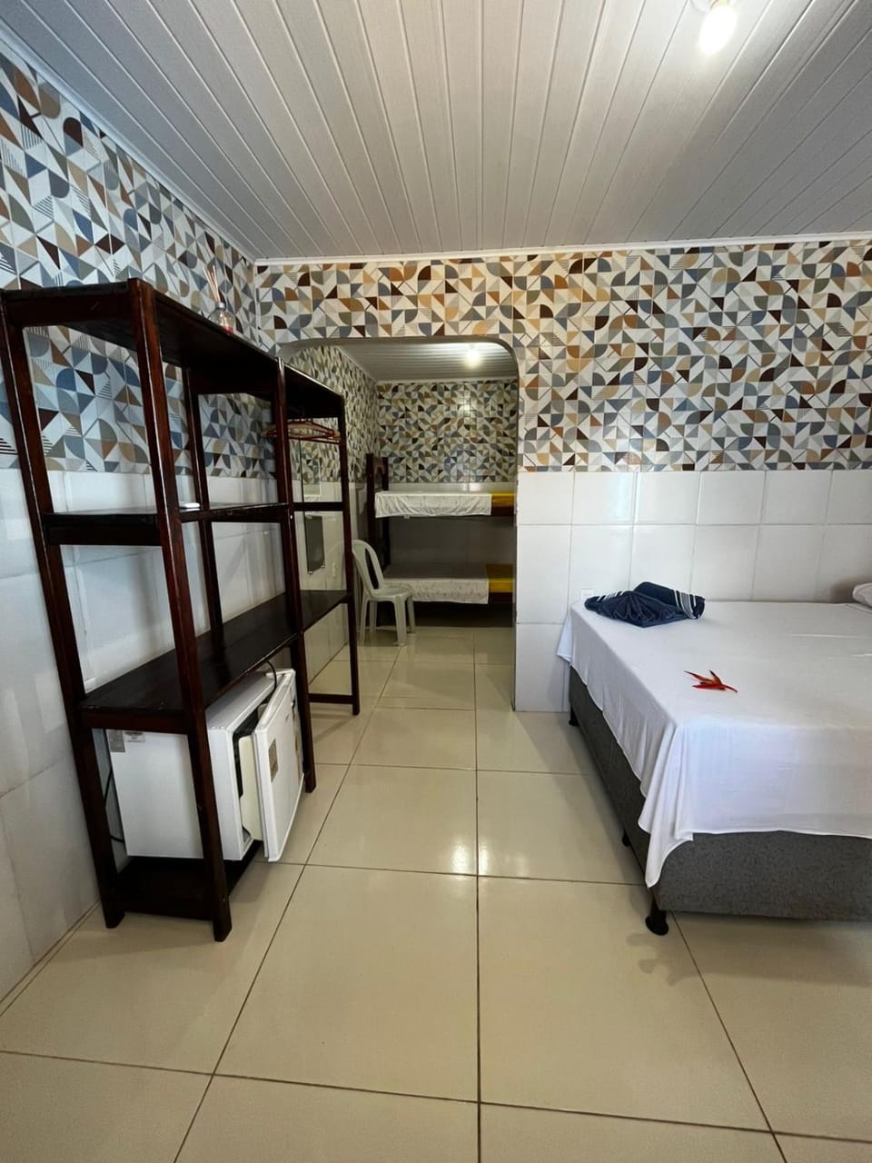 Bed, Photo of the whole room, bunk bed