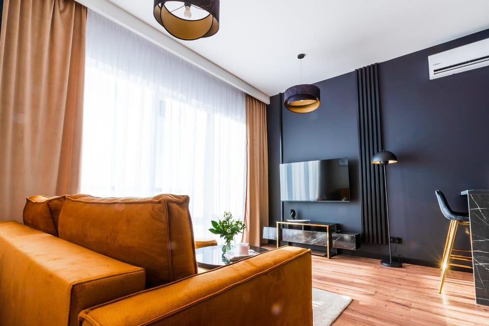 Communal lounge/ TV room, TV and multimedia, Living room, Seating area