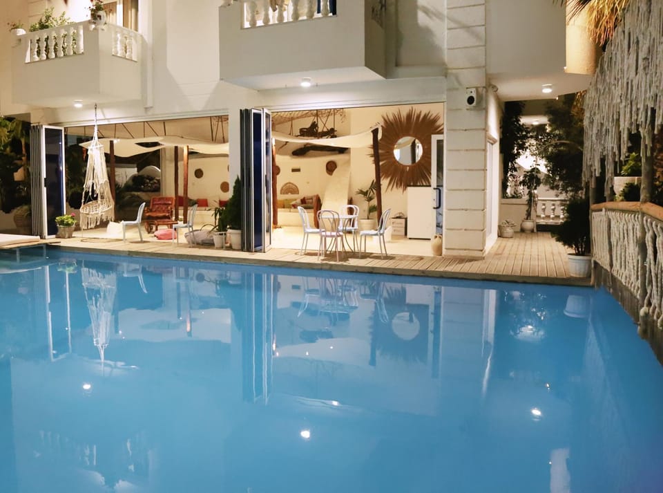 Pool view, Swimming pool