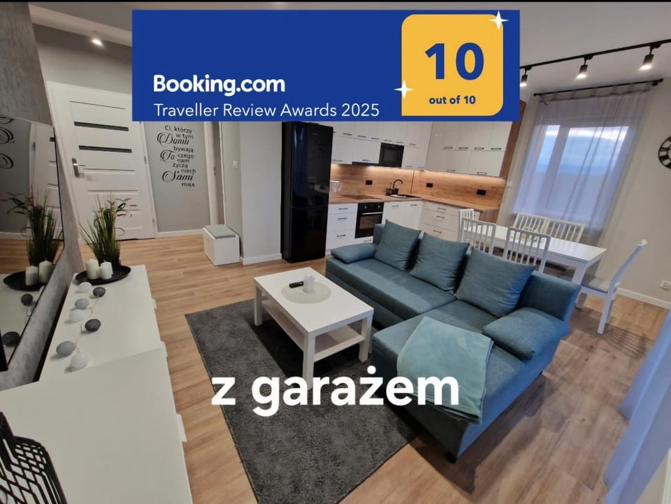 Apartament na Letniej z garażem "Domowe Zacisze" Apartment in Lower Silesian Voivodeship