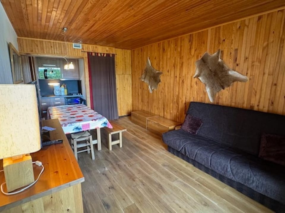 Studio sur les pistes - Balcon - 4 pers. - FR-1-445-178 Apartment in Montgenèvre