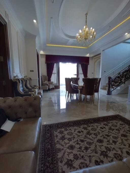 Living room, Seating area