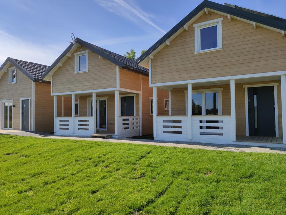 Property building, Facade/entrance, Summer, Area and facilities