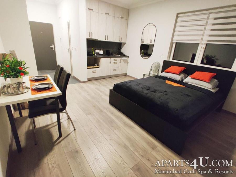 Living room, Photo of the whole room, Seating area