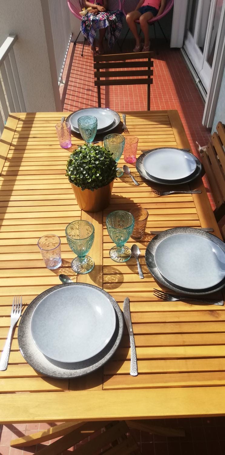 Patio, Dining area