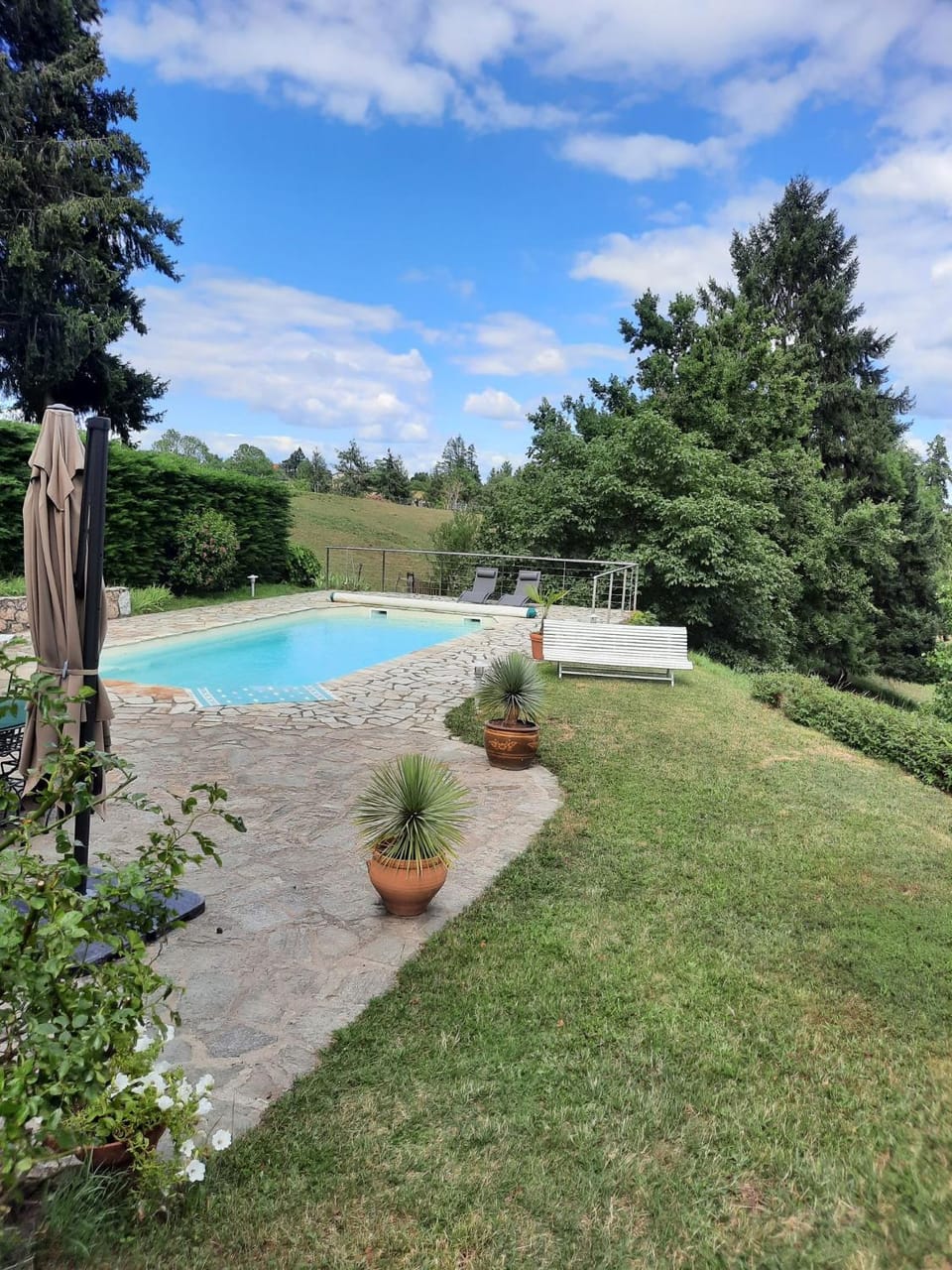 Swimming pool