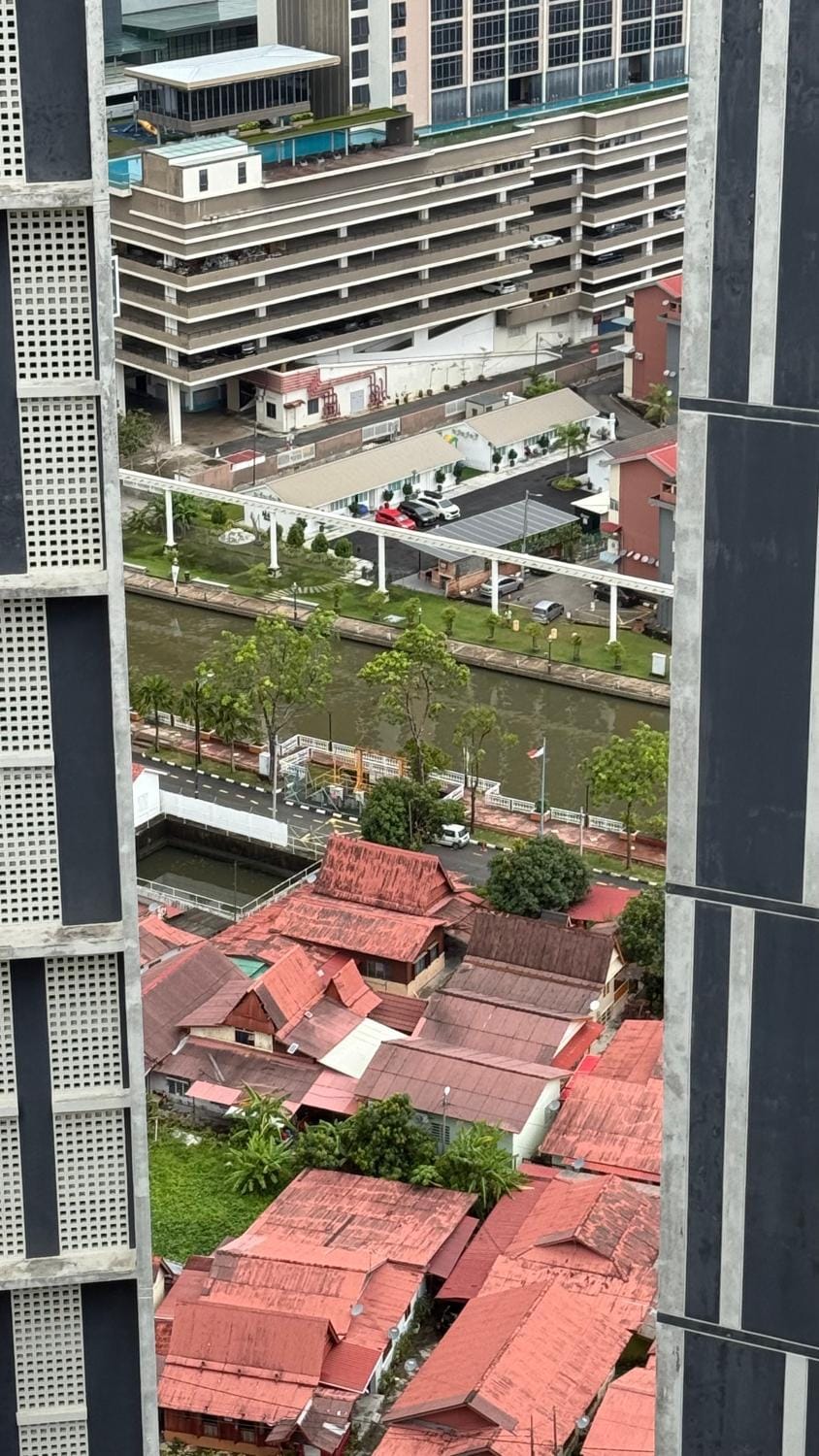 River view, River view