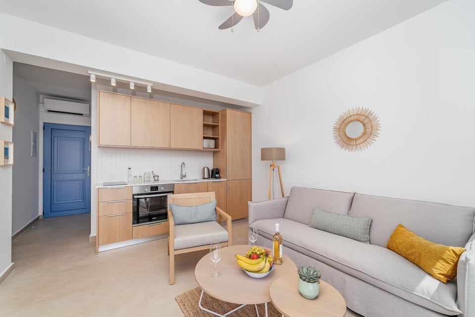 Living room, kitchen