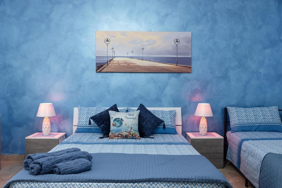 Living room, Bedroom