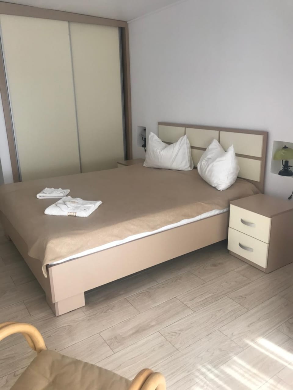 Bedroom, wardrobe