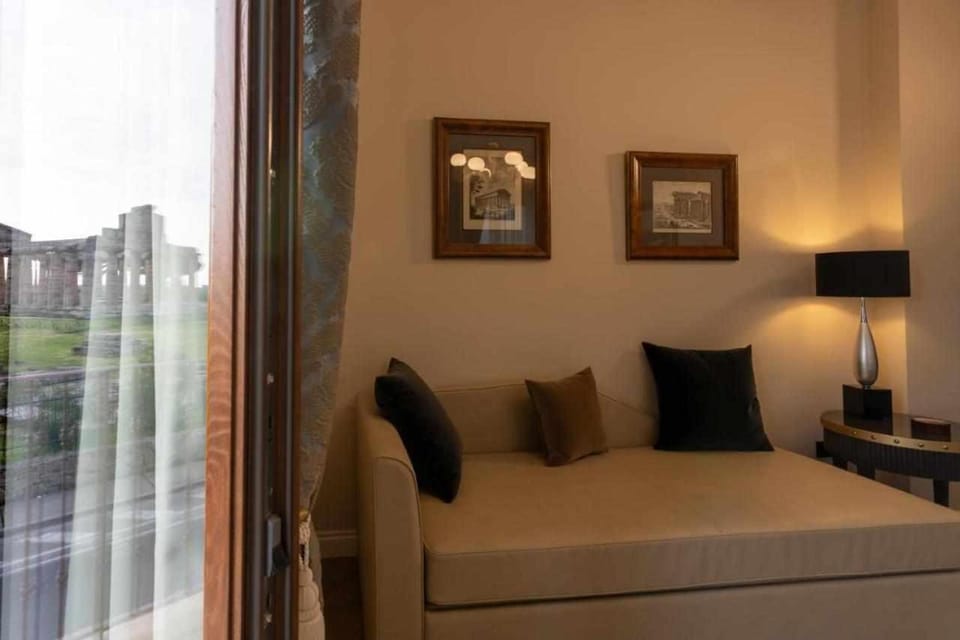 Domus Clelia (Paestum Antica) Luxury rooms Bed and Breakfast in Campania