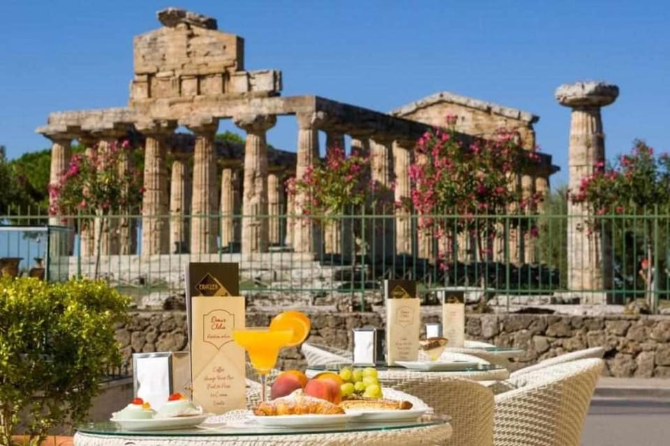 Domus Clelia (Paestum Antica) Luxury rooms Bed and Breakfast in Campania