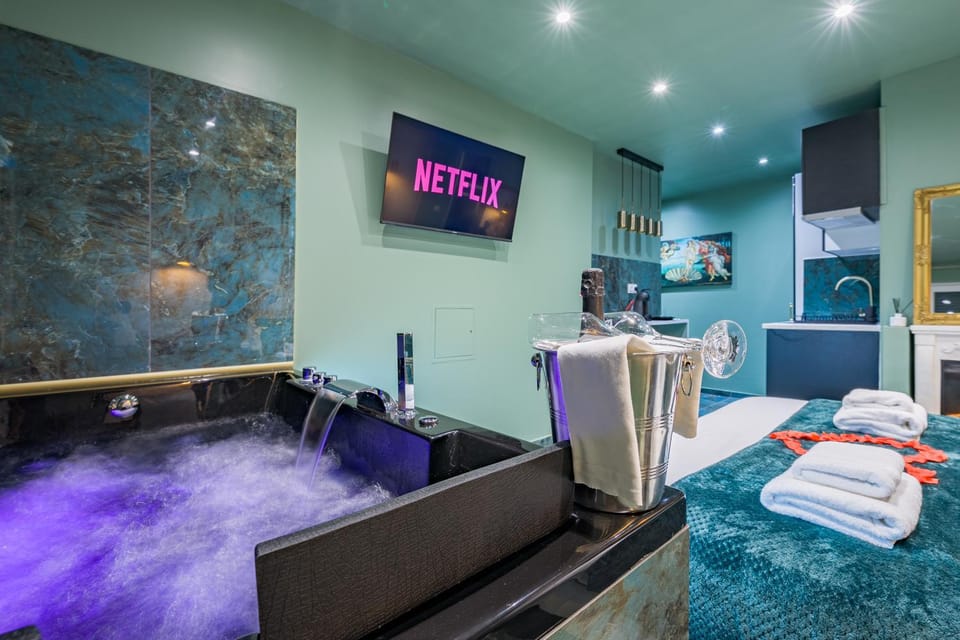 Hot Tub