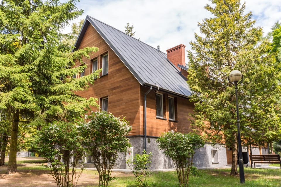 Property building, Day, Natural landscape