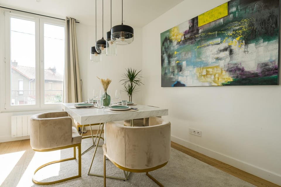 The Nell house Apartment in Île-de-France