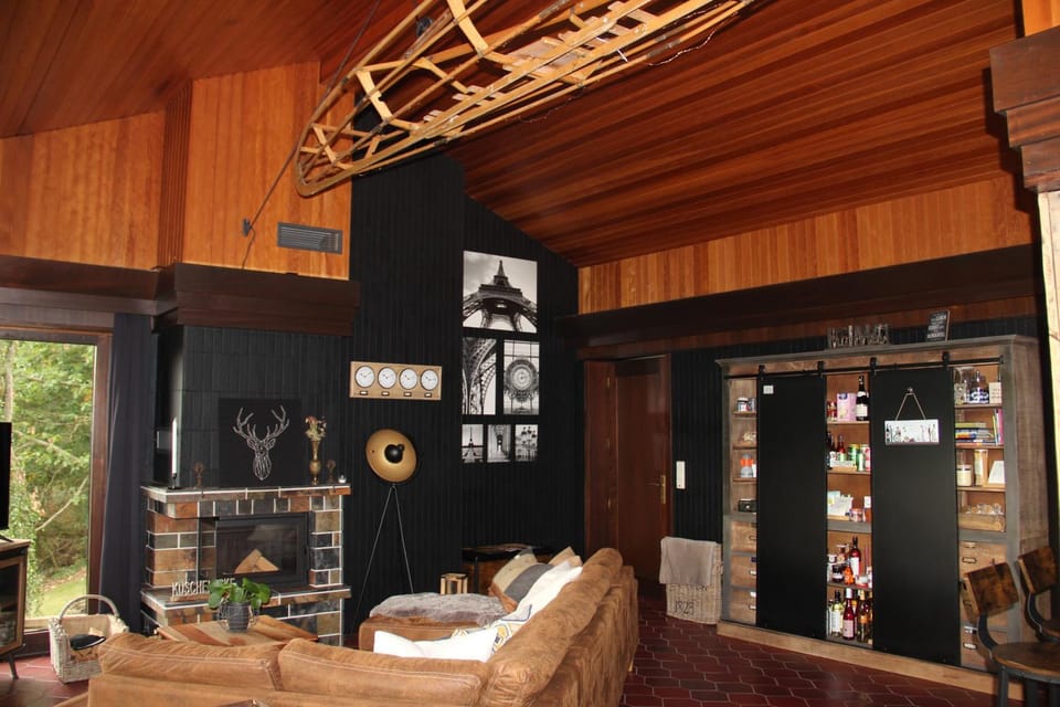 Property building, Living room