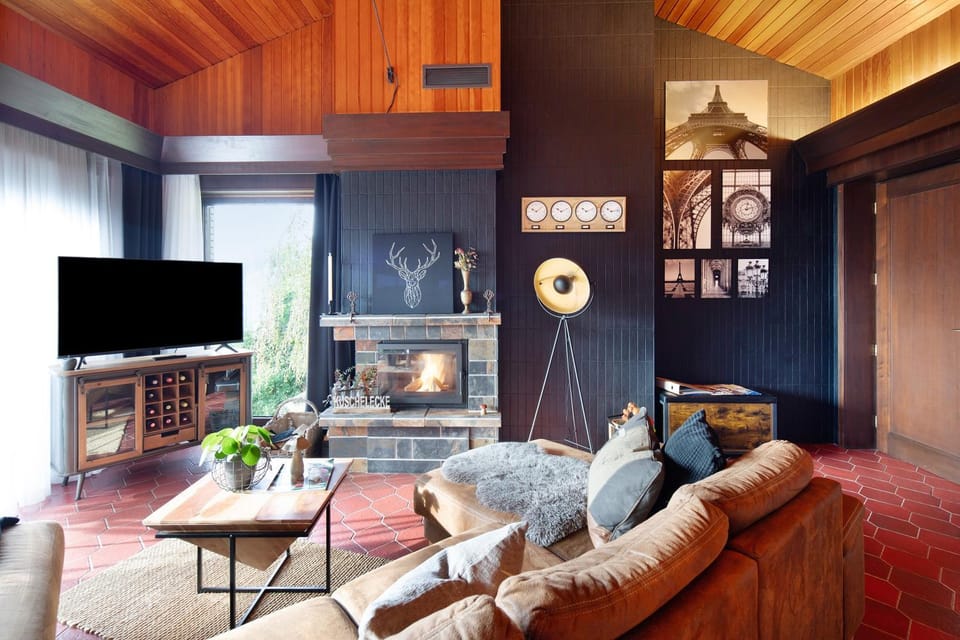 Property building, Living room
