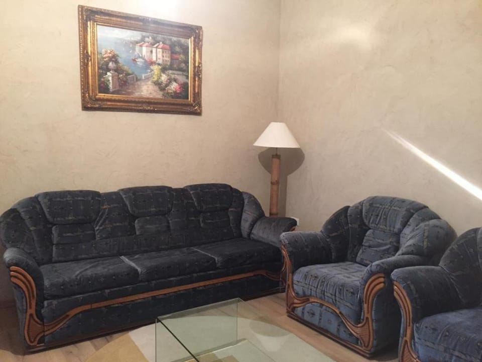 Apartament la curte Reset Club Apartment in Romania