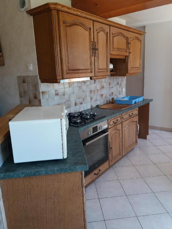 Appartement meublé agréable au cœur du massif du Jura Apartment in Bourgogne-Franche-Comté