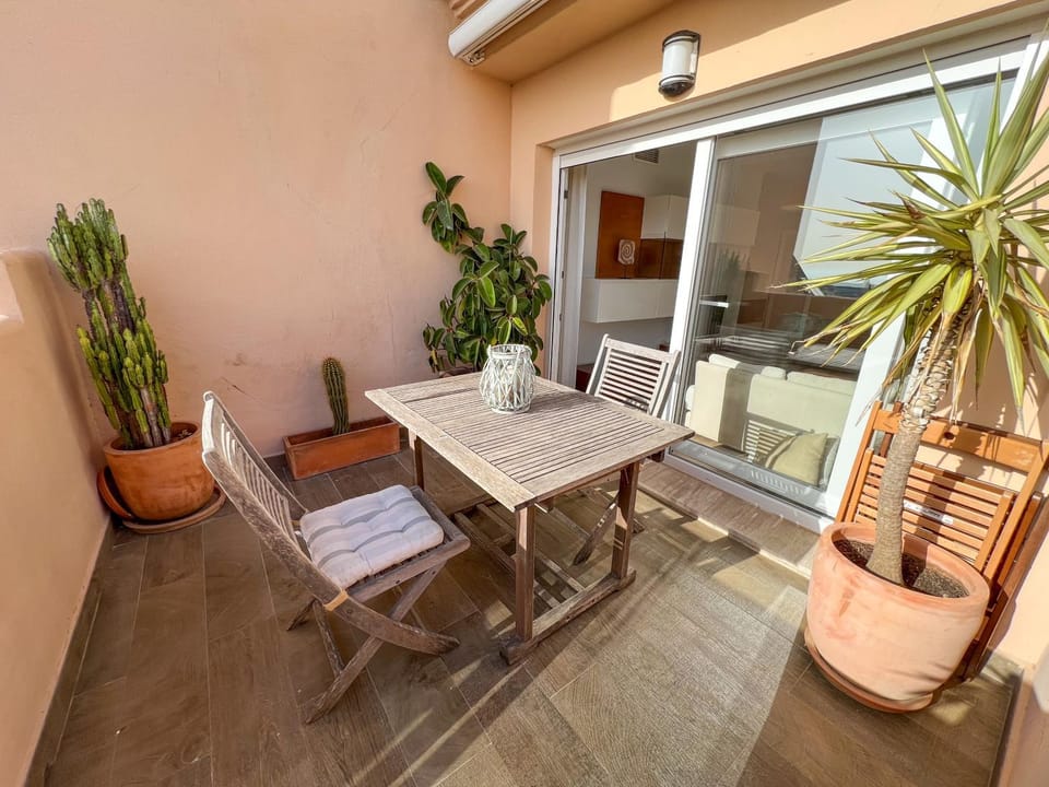 Balcony/Terrace, Balcony/Terrace