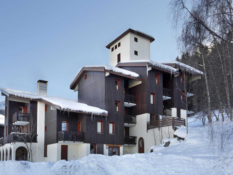 Studio Duplex Rénové · Proche Pistes et Commerces · Balcon Apartment in Landry