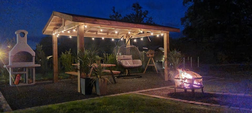 Night, BBQ facilities, Seating area, Sunset