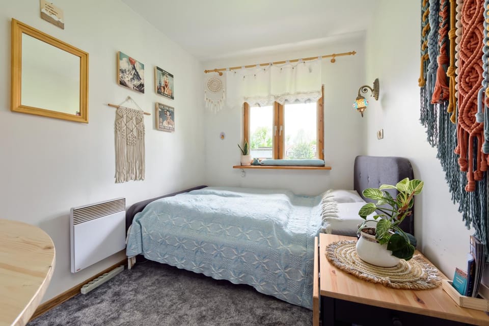 Living room, Seating area, Bedroom