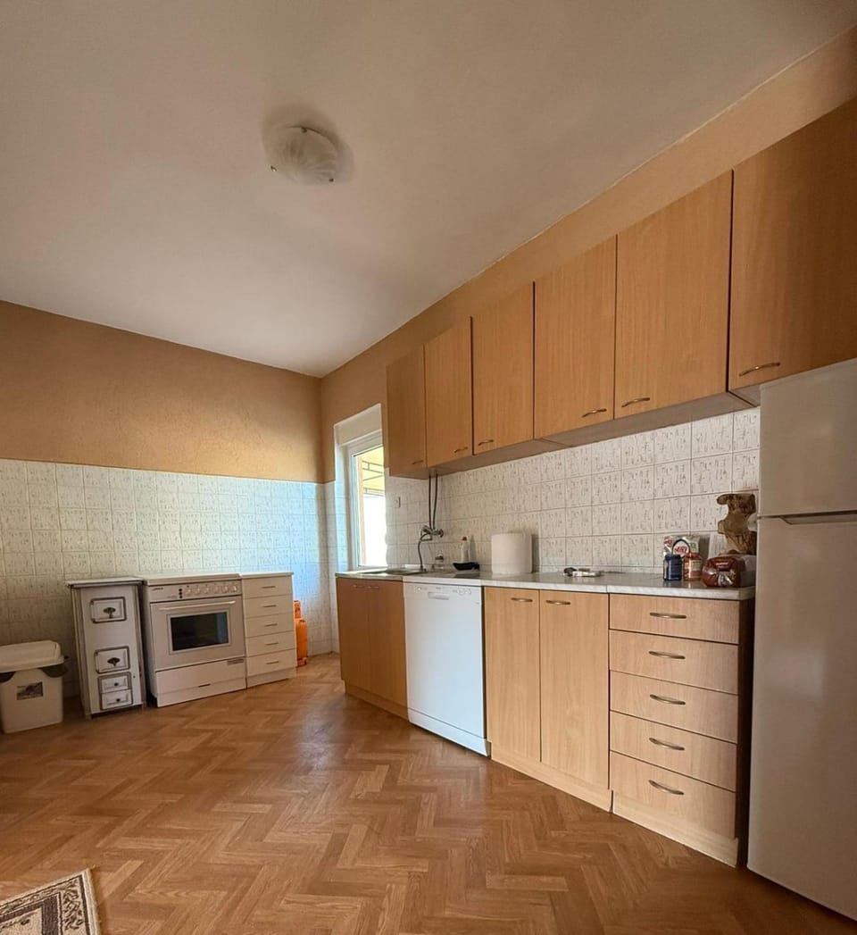 dishwasher, kitchen