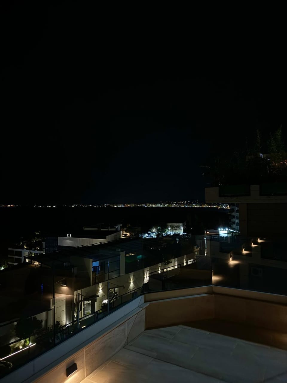 Neighbourhood, City view, Sea view