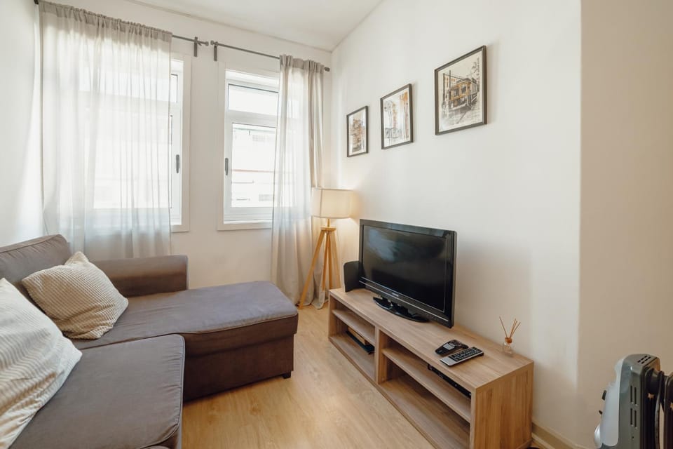 Communal lounge/ TV room, Living room