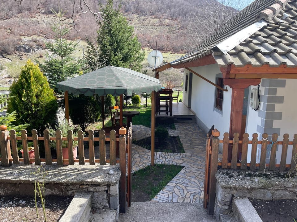 Lounge or bar