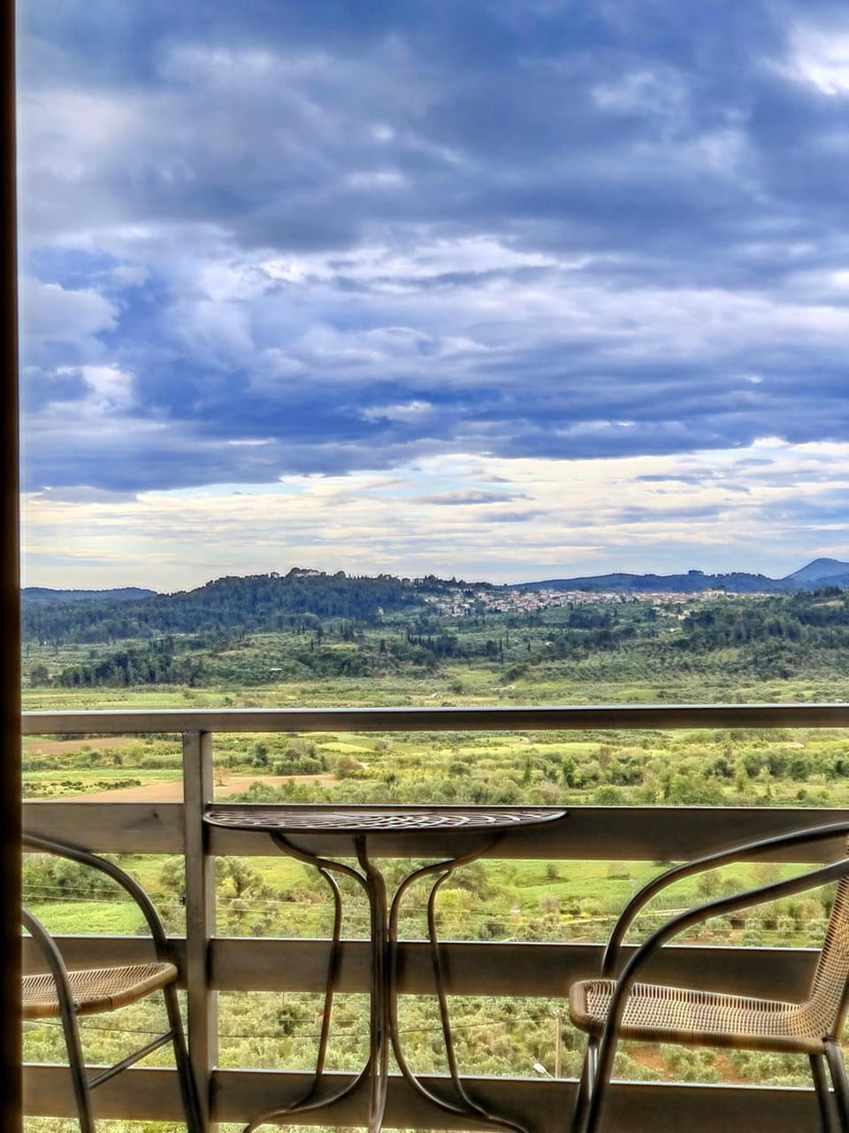Day, Natural landscape, View (from property/room), Balcony/Terrace, Mountain view