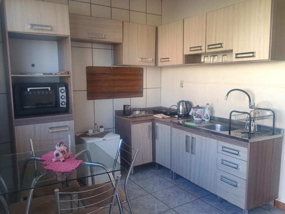 Apartamento com churrasqueira, ótima localização. Apartment in State of Rio Grande do Sul