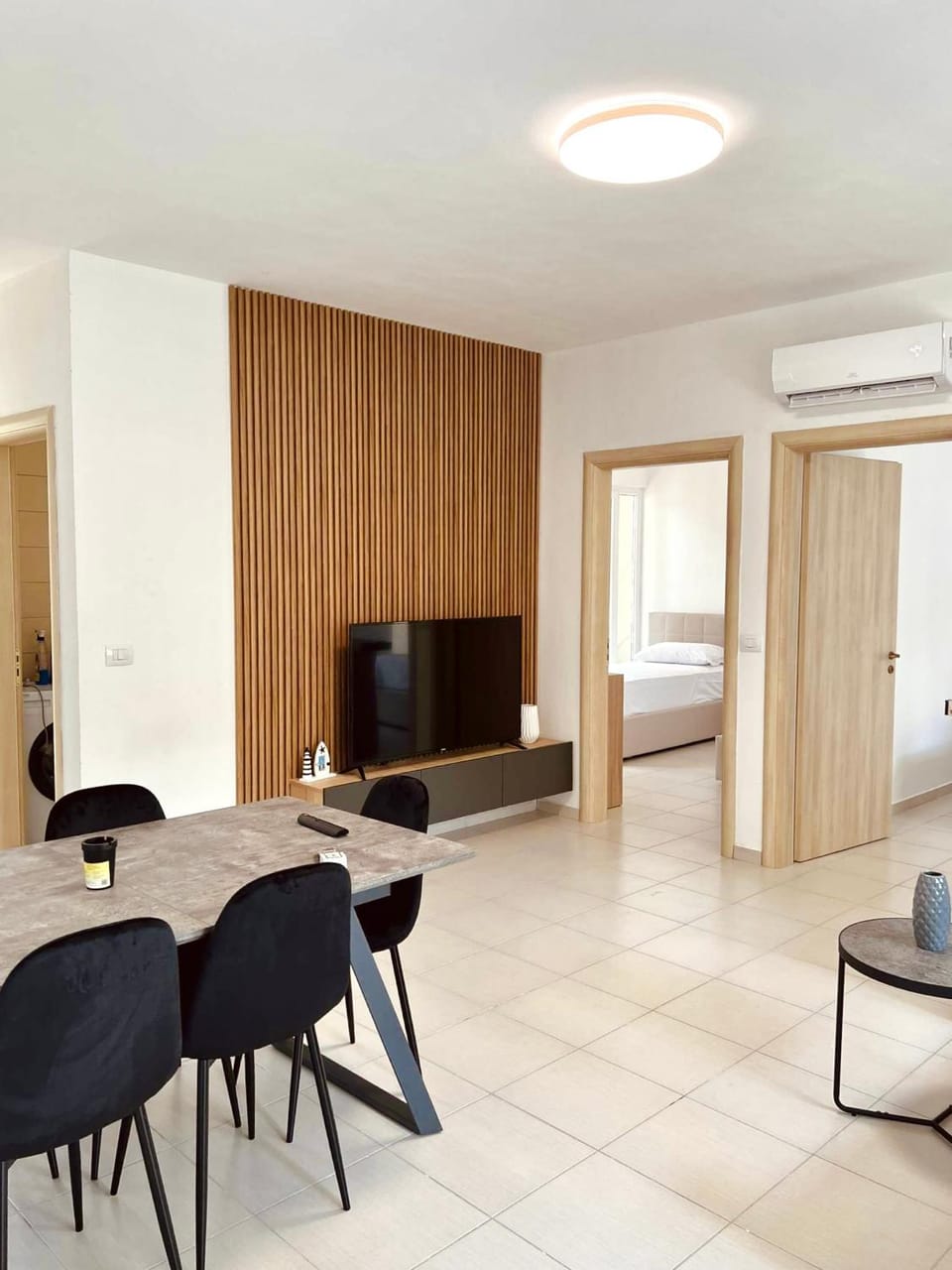 Pine Breeze Apartment Gjiri i Lalezit Apartment in Tirana County, Albania