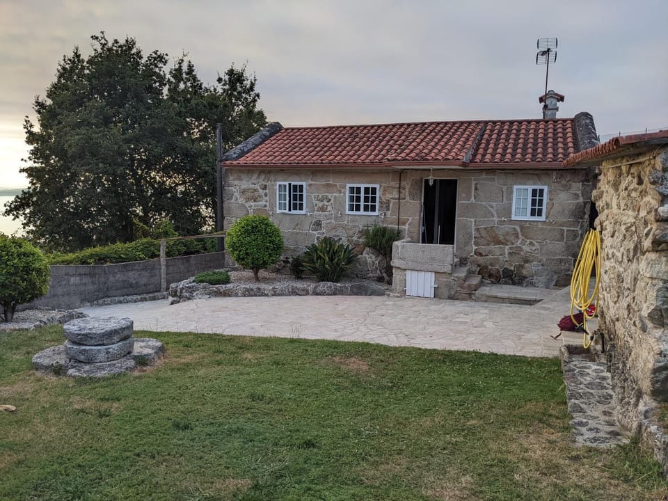 Facade/entrance, Garden