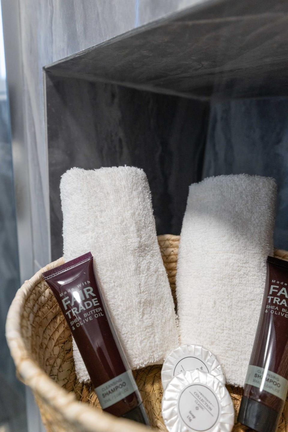 Bathroom, towels