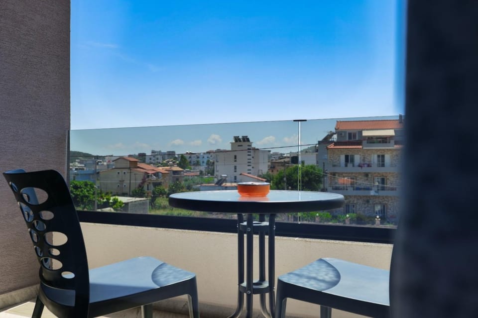 View (from property/room), Balcony/Terrace