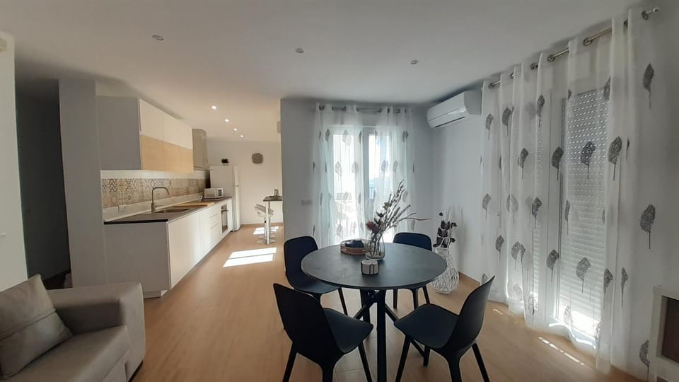 Kitchen or kitchenette, Living room, Dining area