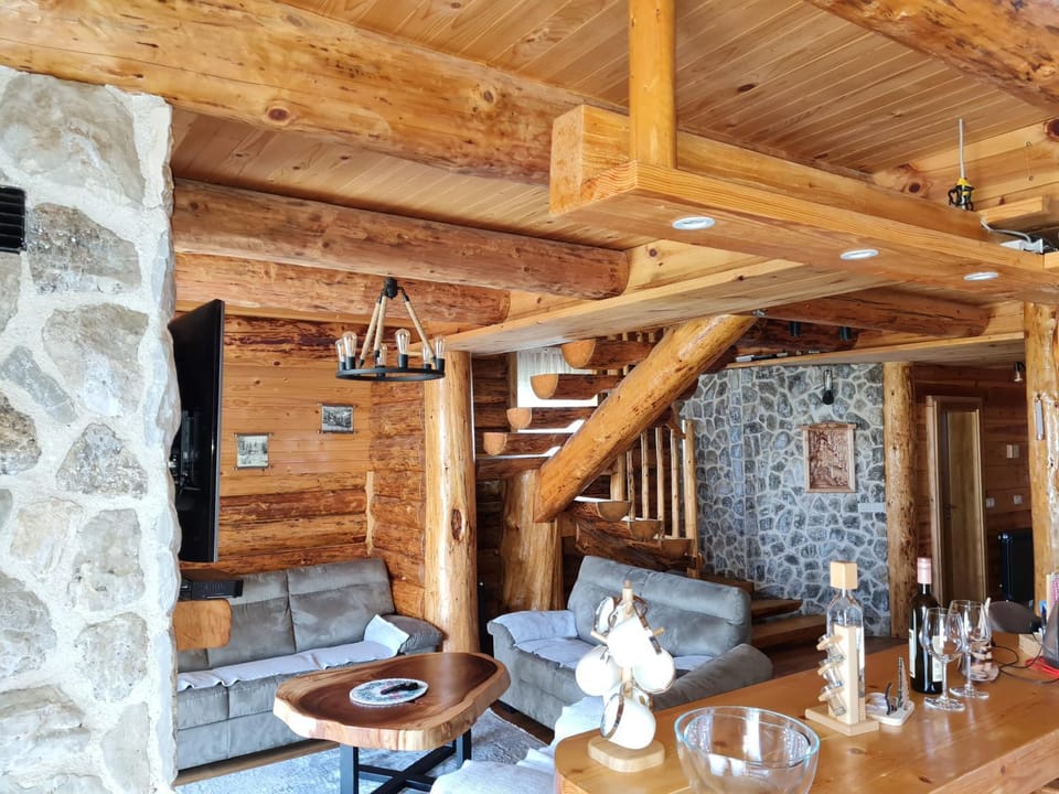 Alpine House Villa in Montenegro