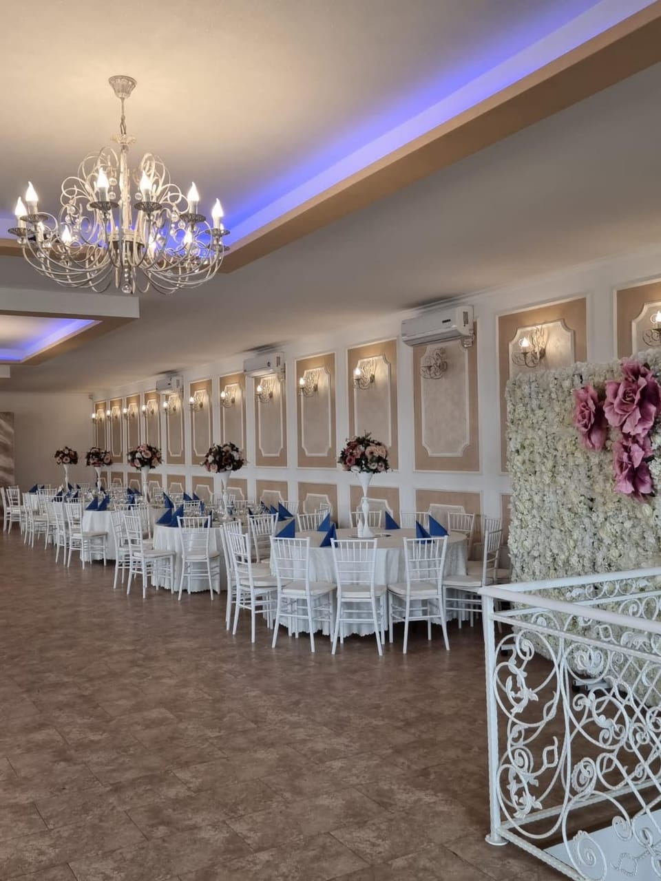 Dor de Han Inn in Romania