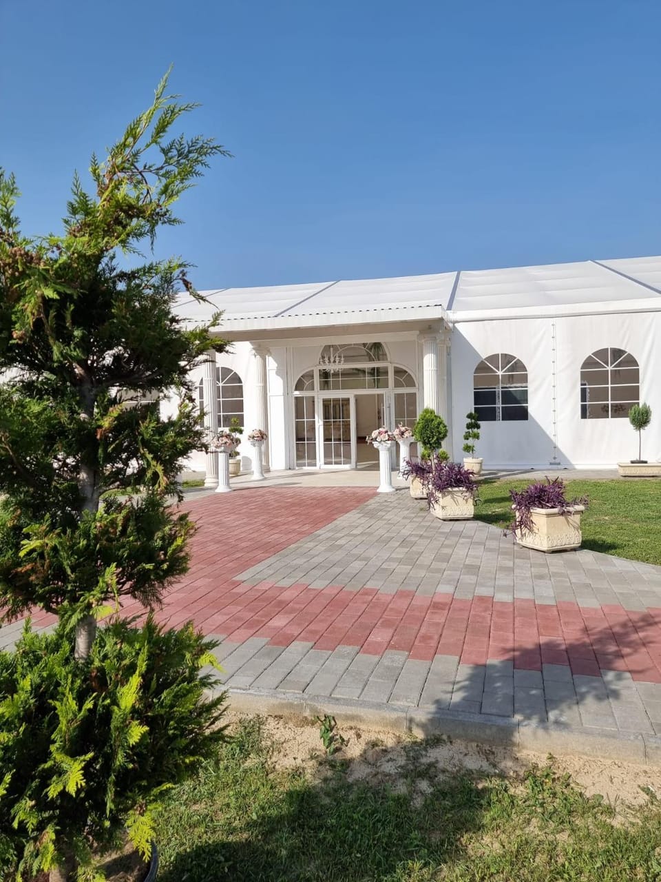 Dor de Han Inn in Romania