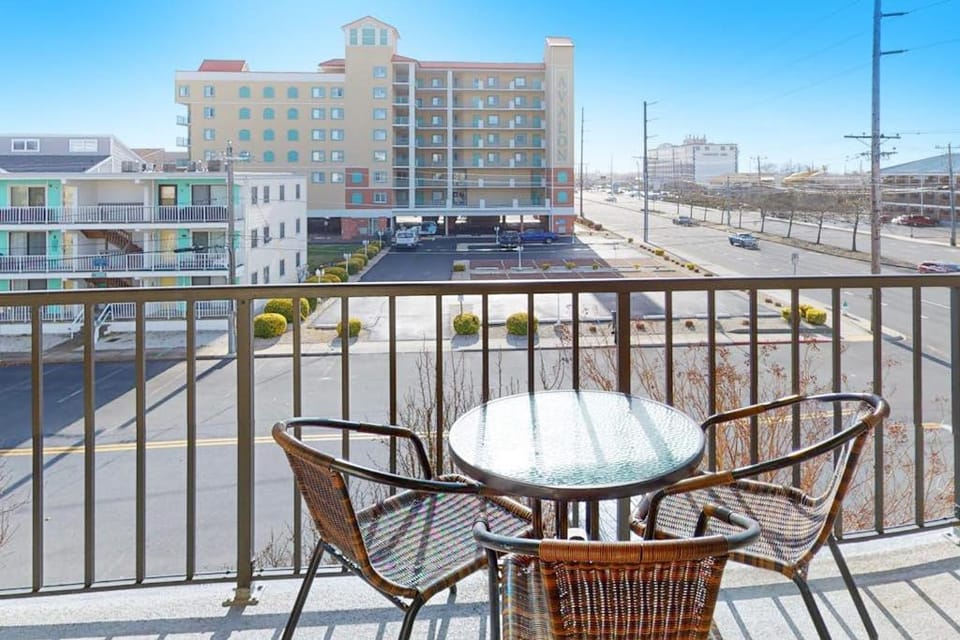 Outrigger 205 House in Ocean City