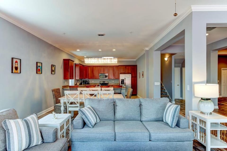 Town of Rehoboth Beach 20B Baltimore Ave Apartment in Rehoboth Beach