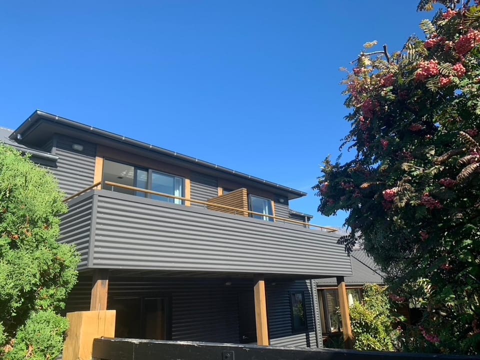 Property building, Balcony/Terrace