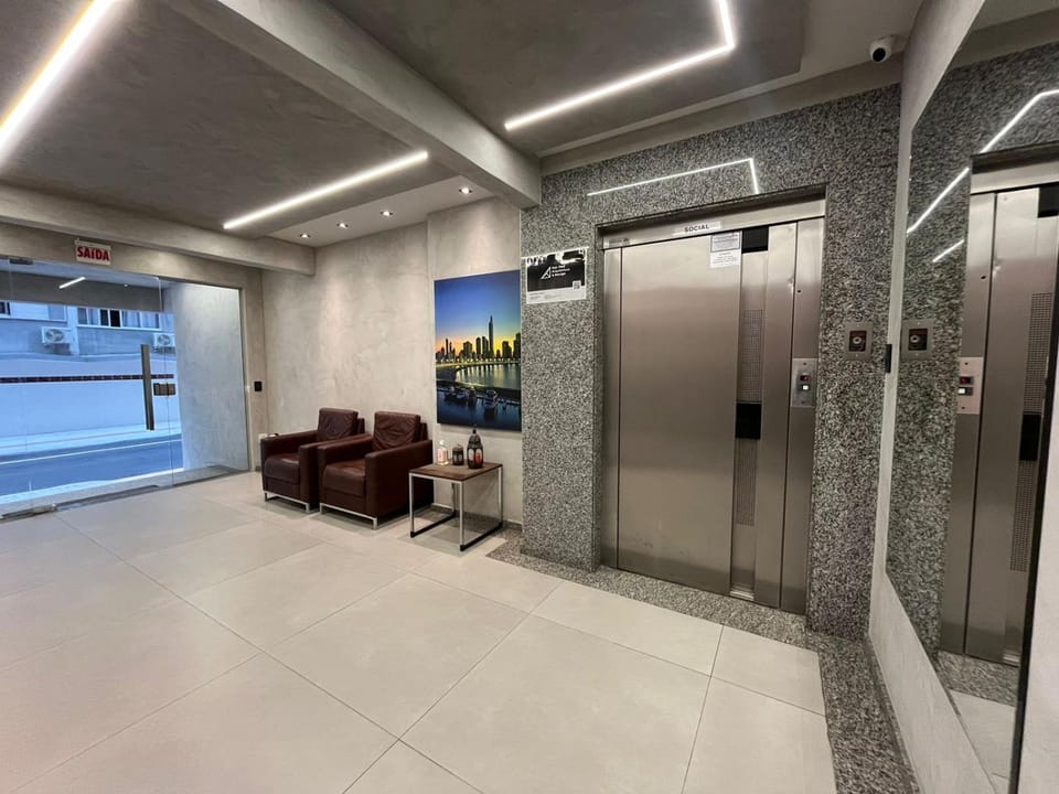 Apartamento moderno e aconchegante no centro em Balneário Camboriú SC Apartment in Camboriú