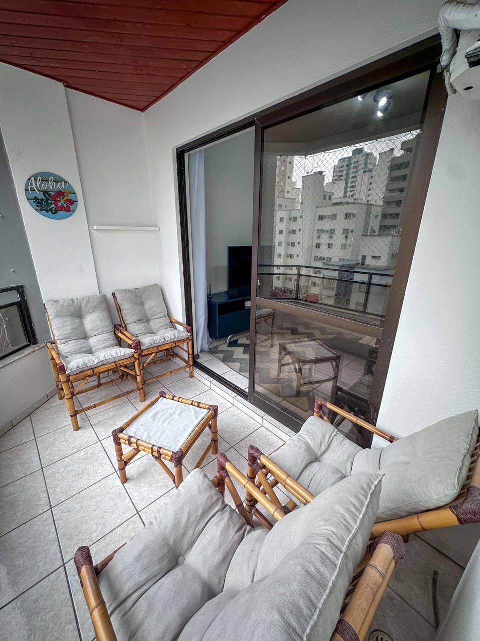 Apartamento moderno e aconchegante no centro em Balneário Camboriú SC Apartment in Camboriú